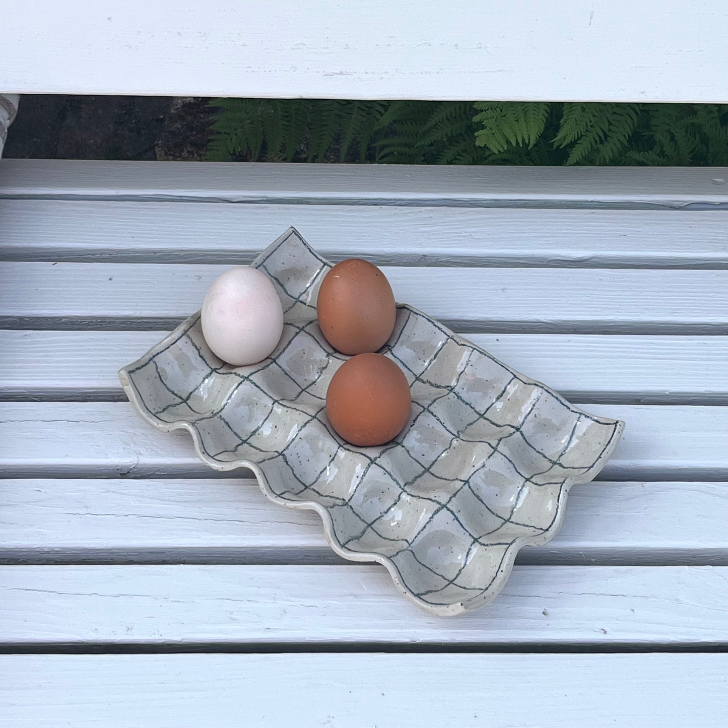 Checkered Egg tray