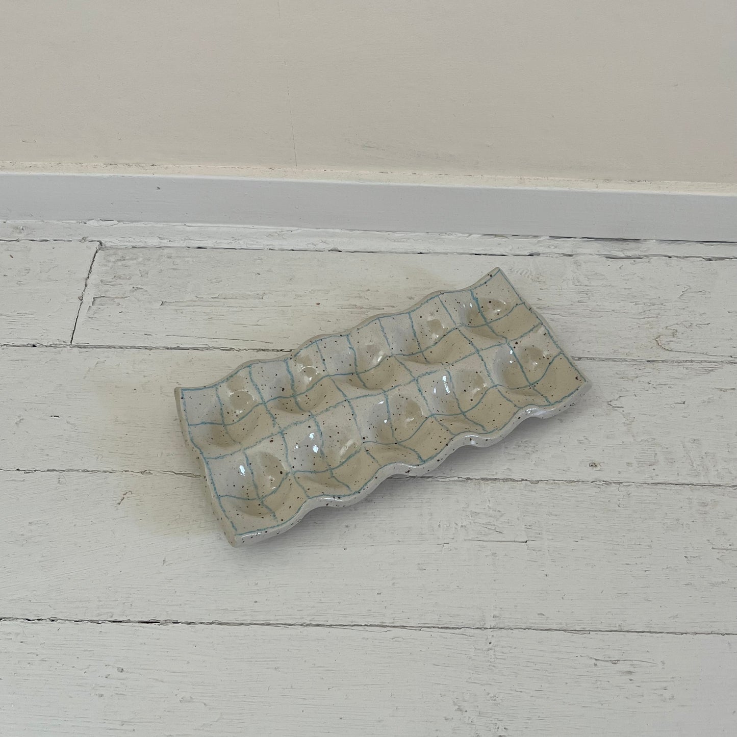 Egg tray (large)