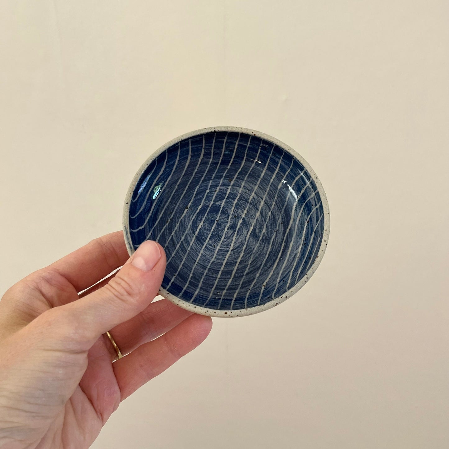 Salt cellar