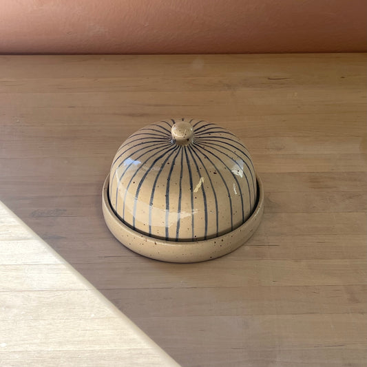 Cloche - striped keeper