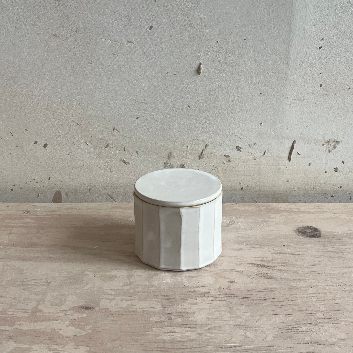 Butter Bell - White Faceted
